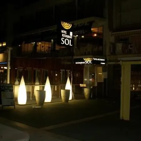 Ampolla Sol מלון
