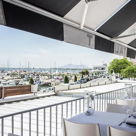 Отель Ampolla Sol 2*