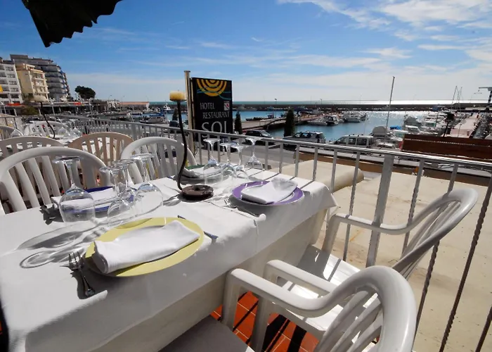 Ampolla Sol Hotel